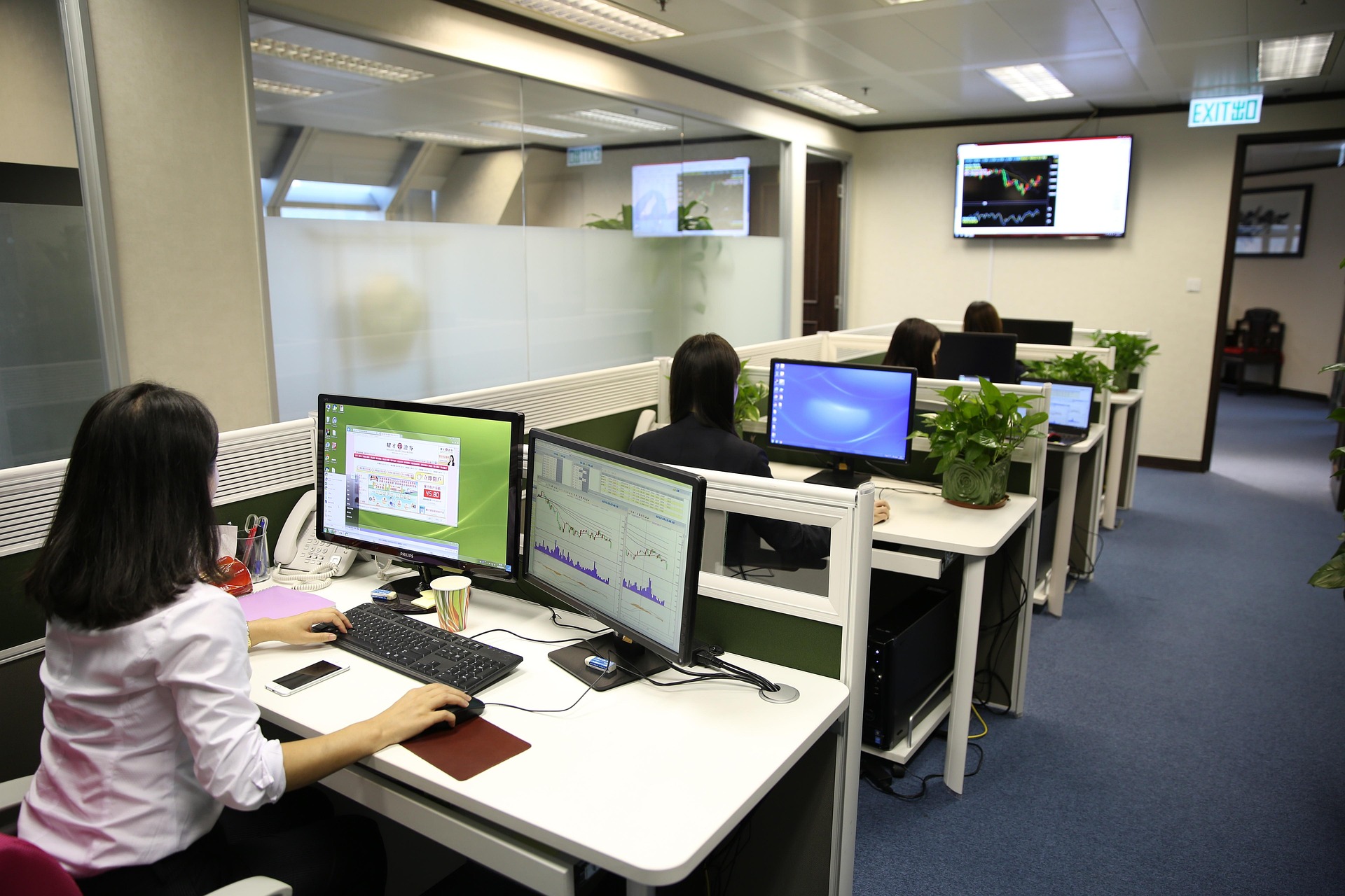 Which Technology Is Used in Courier Companies in 2026 ?
